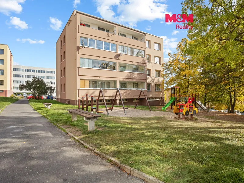 Prodej bytu 1+kk, 35 m², Slaný, ul. Okružní